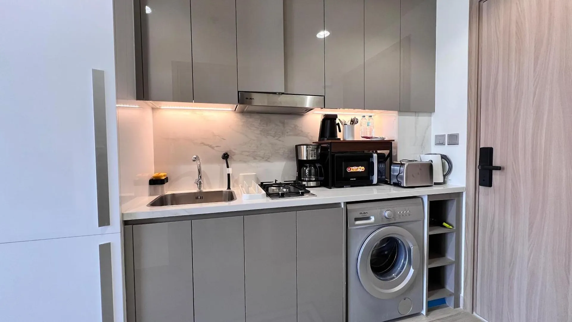 Studio In Azizi Riviera 10 Mins To Downtown Dubai